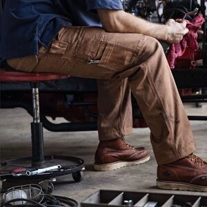 DULUTH Flex Fire Hose Relaxed Fit Cargo Work Pants Brown Men's Size 34x32